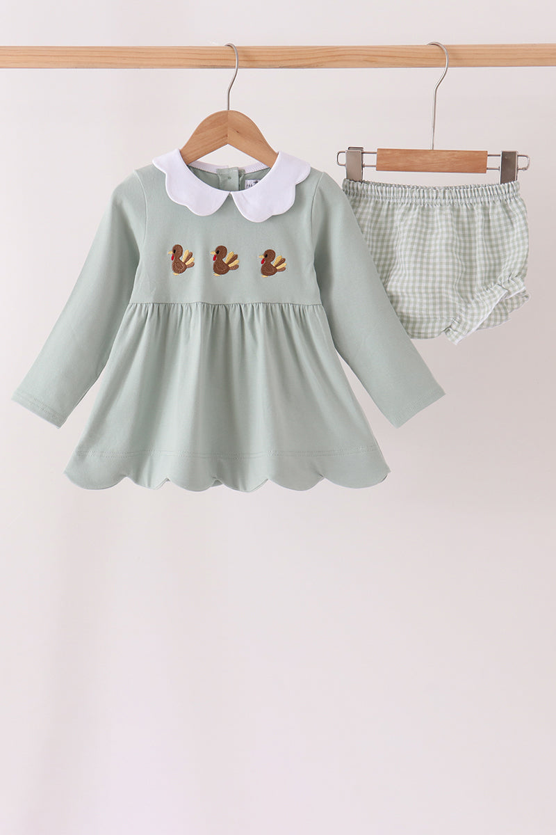 Green Turkey Embroidery Scalloped Bloomer Set
